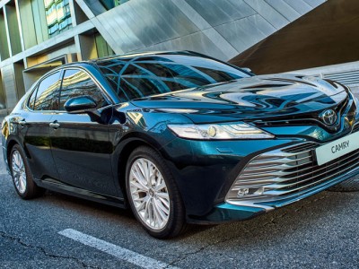 Toyota Camry XV70 2018